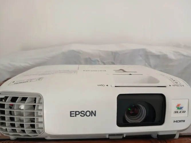 Data show Epson 