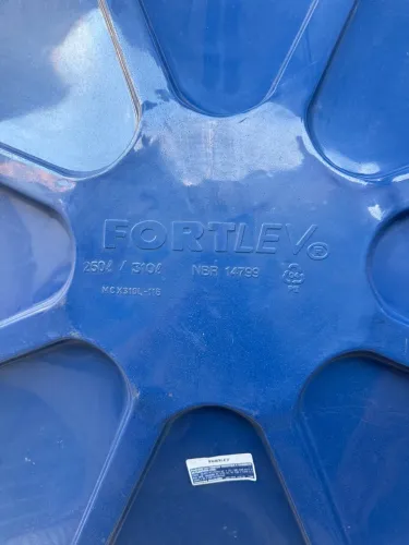 Tampa de caixa d?água 310L Fortlev