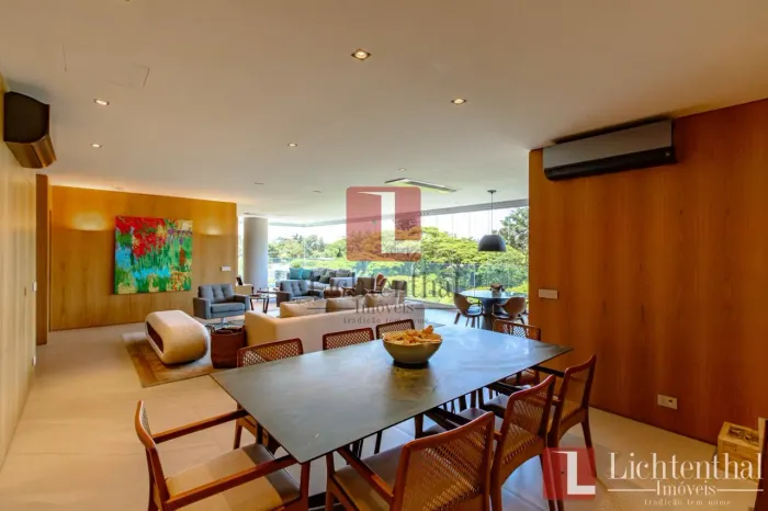 Apartamento à venda em Indianópolis SP, 230m², 3 suítes, luxo