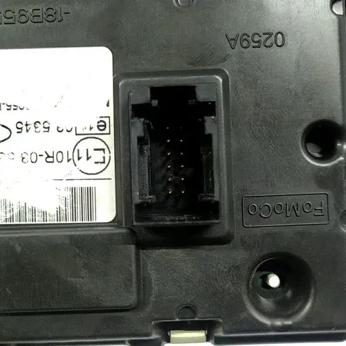 Display Rádio Multimídia Computador Bordo Ford Ka 1.5  2015  Preto