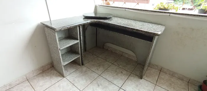 Vendo mesa de granito