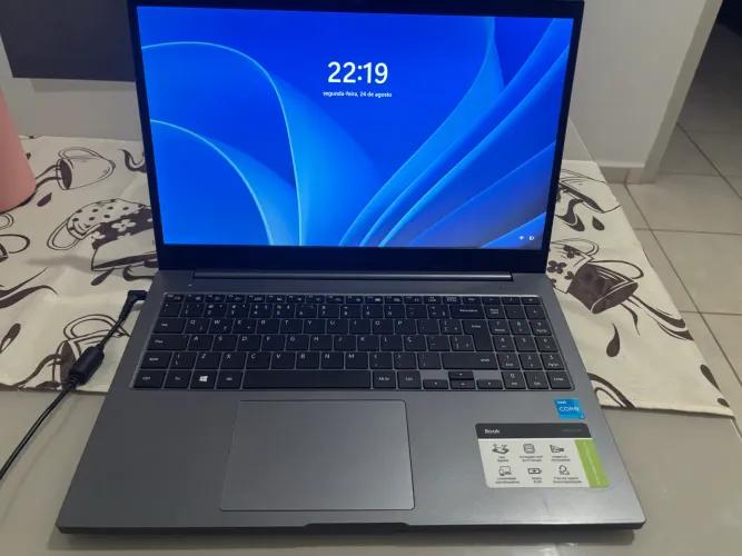 Notebook Samsung Book Intel Core i3 11 geração 1TB SSD