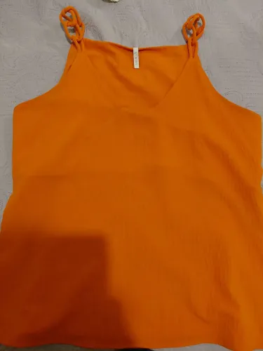Blusa tamanho G - cor Laranja
