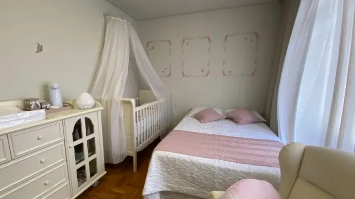 Quarto de Bebê Completo - Móveis em Madeira Maciça + Acessórios
