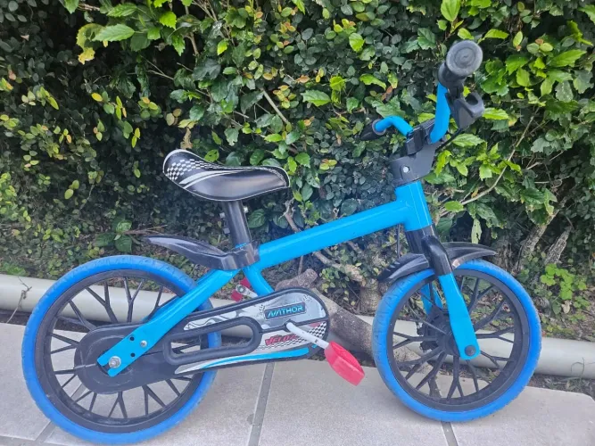 Vendo bicicleta infantil aro 12