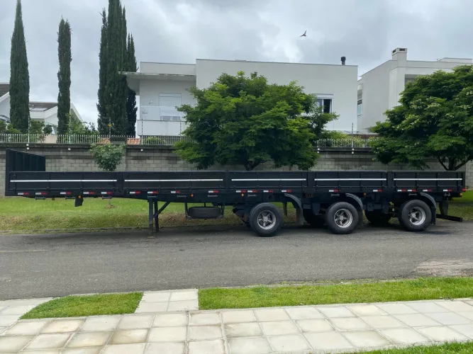 Carreta Sr Randon aberta