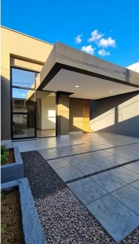 CASA COM PISCINA + SUÍTE MASTER NO PARQUE DEZ | 3 QUARTOS | ÁREA GOURMET | PRÓXIMO À AV. D