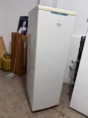 Freezer Consul 800,00 ótimo estado 