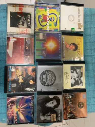 Vendo cd bandas antigas e nacionais e internacionais 