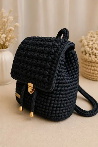 Mochila Liz em crochê