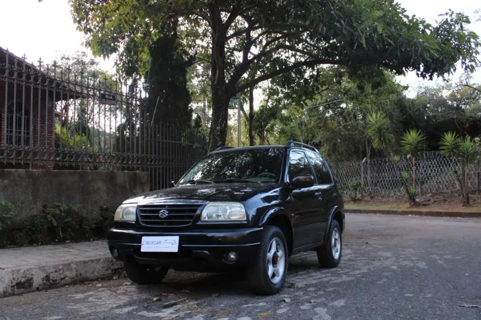 Suzuki Grand Vitara Sport 2.0 16V Mec. 2001