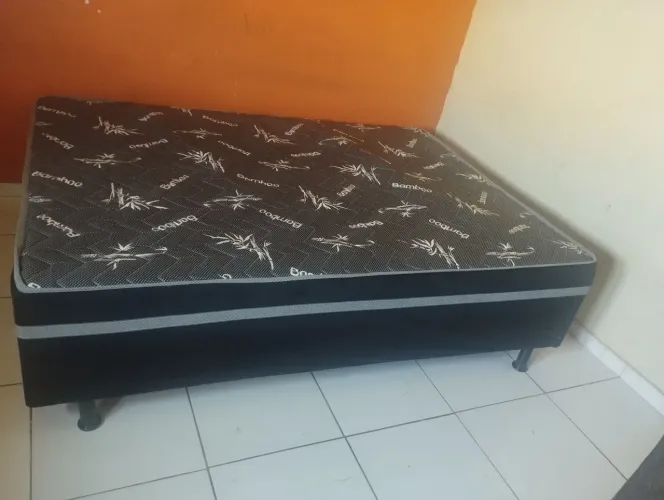 Cama