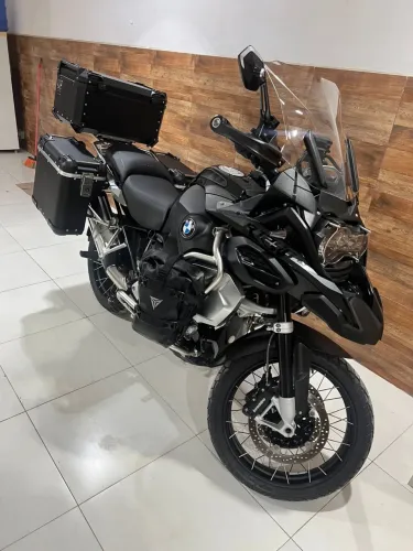 BMW R  1250 GS Triple black adventure kit option 719