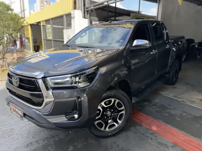 Toyota Hilux CD SRX 4X4 2.8 TDI 16V Diesel Aut. 2022