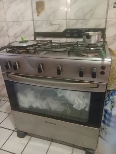 Fogão em perfeito estado 