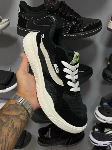 Tênis vans ultrarange - masculino e feminino