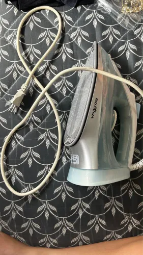 Ferro de passar roupa