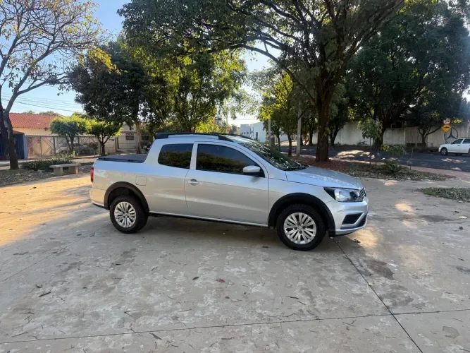 Volkswagen Saveiro Robust 1.6 Total Flex 8V CD 2023