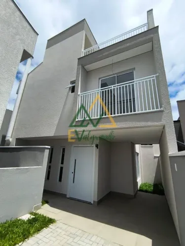 Sobrado à venda no bairro Bairro Alto em Curitiba/PR