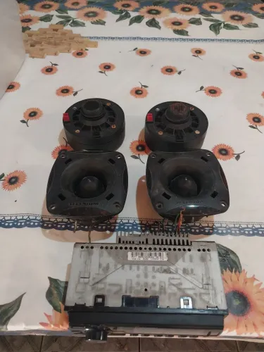 Som automotivo pioneer, par de Tweeter TS 200,par de corneta 200 w.