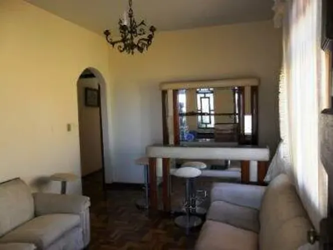 Casa à venda, 5 quartos, 1 suíte, 3 vagas, Nova Granada - Belo Horizonte/MG