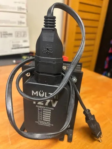 Transformador Bivolt 127V / 220V Multicraft 1500VA