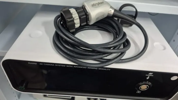 Processadora com câmera 4K Striker modelo 1688.