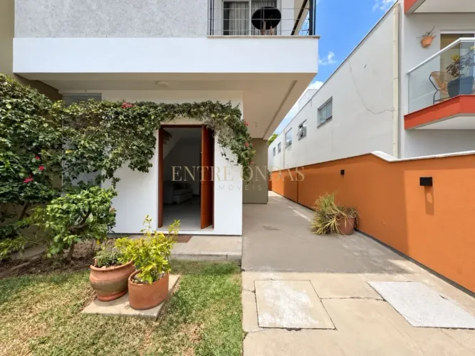 Casa com 3 quartos no bairro Campeche, Florianópolis.