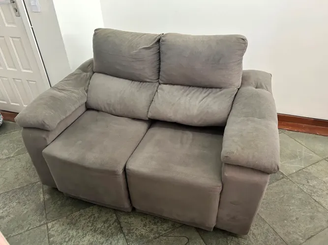 Sofá retrátil 2 lugares