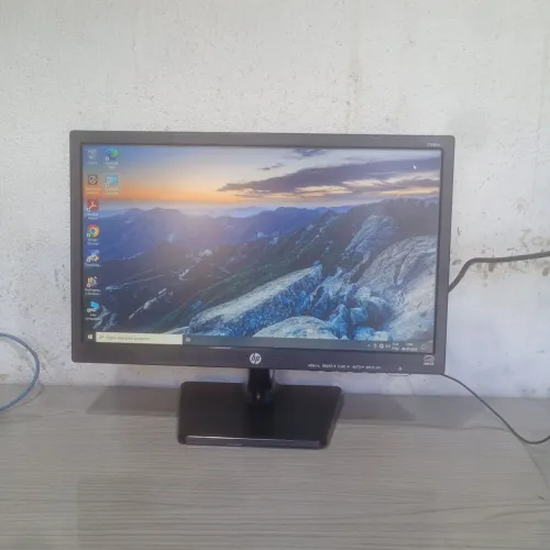 MONITOR HP 19"