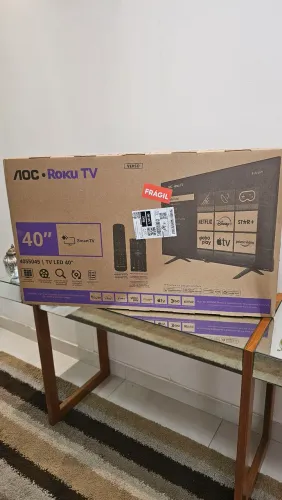 TV AOC 40', nova, lacrada!