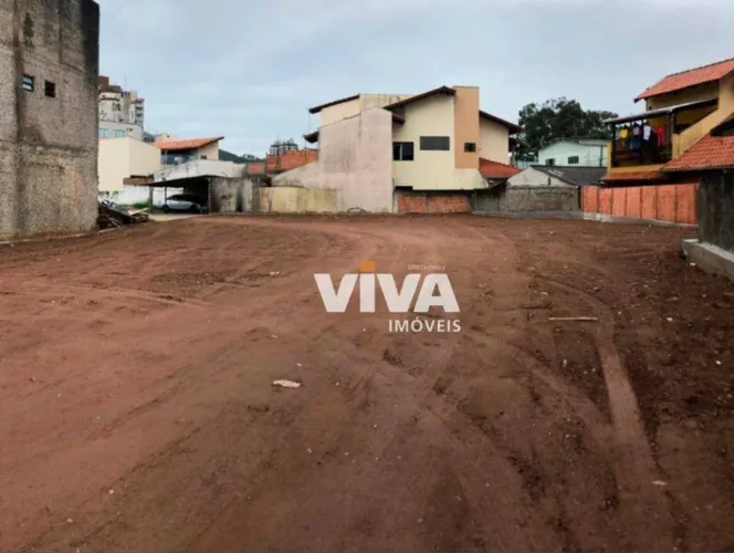 Terreno à venda, 798 m² por R$ 8.000.000,00 - Centro - Itajaí/SC