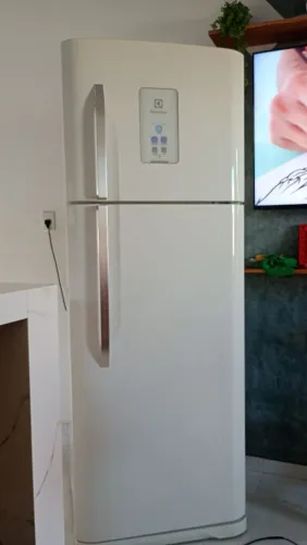 Geladeira Electrolux Frost Free semi 511 litros