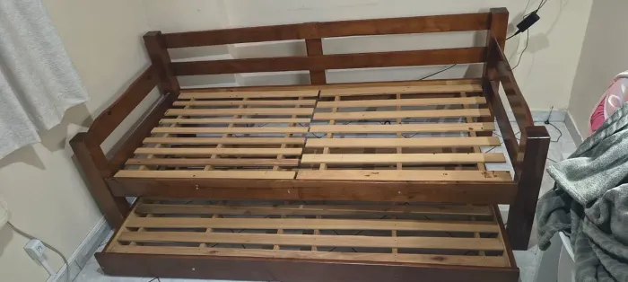 Bi cama de solteiro
