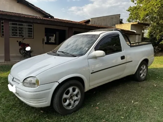 Chevrolet Corsa GL 1.6 MPFI / 1.4 EFI 2P E 4P 1997