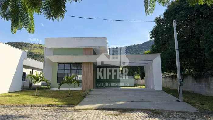 Casa com 3 quartos à venda, 121 m² por R$ 670.000 - São José de Imbassai - Maricá/RJ