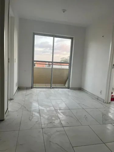 Imóvel para aluguel tem 48 metros quadrados com 2 quartos em Paupina - Fortaleza - CE