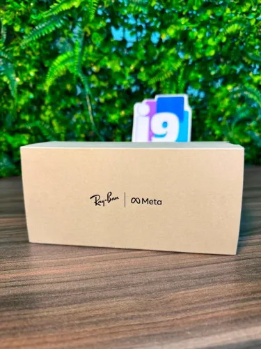 RAYBAN META WAYFARER GEN2 TAM 52 SEMINOVO IMPECÁVEL COM MARCAS DE USO