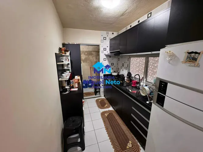 Bairro Novo Condomínio Alfazema 03 quartos com Planejados na cozinha.