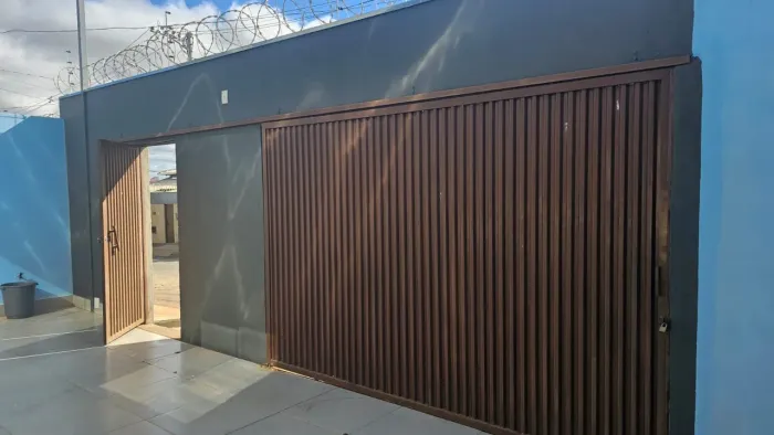Casa 2 quartos com garagem e churrasqueira aluguel