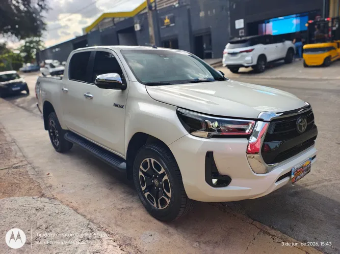 Toyota Hilux CD SRX 4X4 2.8 TDI 16V Diesel Aut. 2022