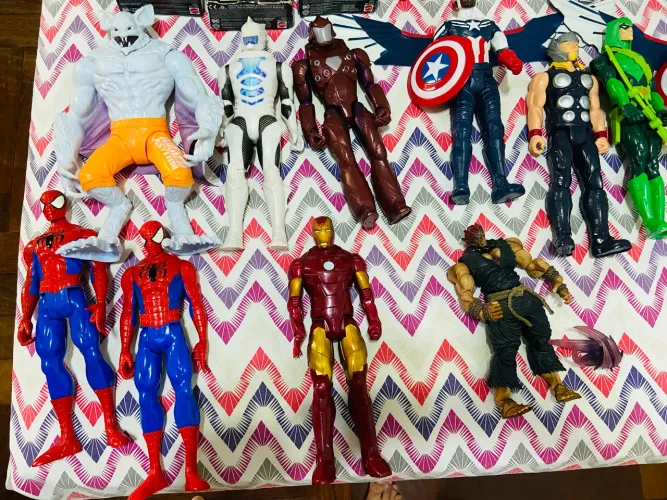 Bonecos de Super Heróis *PREÇOS NA DESCRIÇÃO* DC Marvel