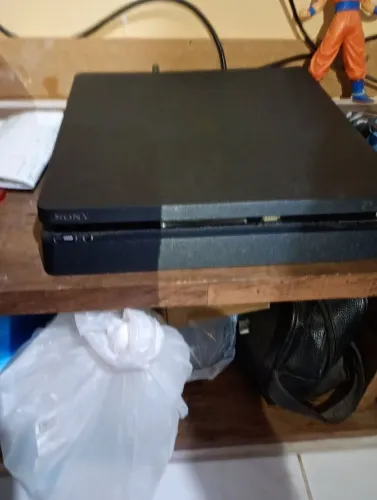 Ps4 slim