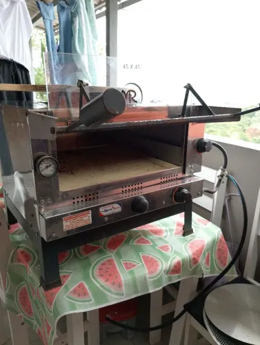 Forno a gás seminovo 