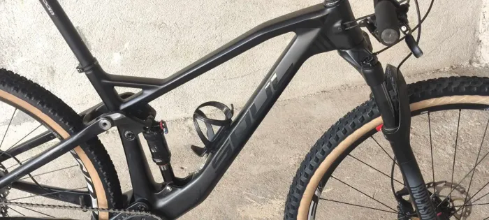 Soul Volcano quadro 17 carbono toda SLX 