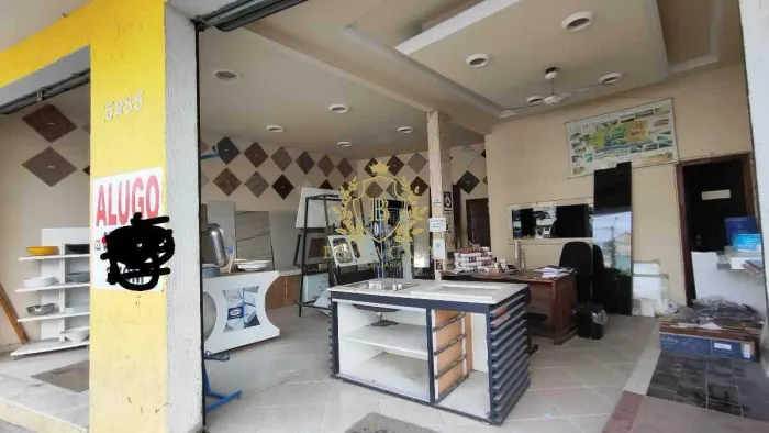 Excelente Loja Comercial de 240m² para Aluguel  Bacaxá, Saquarema/RJ
