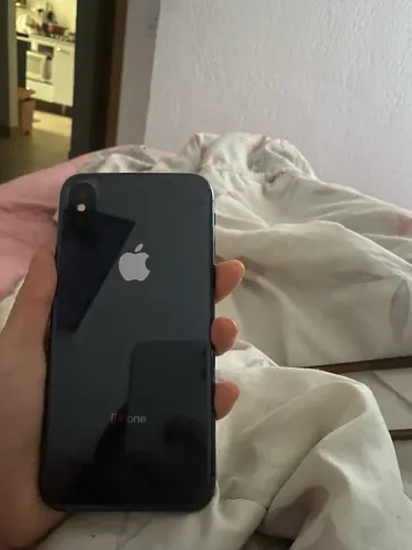 iPhone X