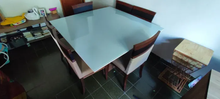 Jogo de mesa e com 6 cadeiras rudinick
