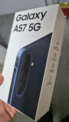 Samsung Galaxy A57 5G 256GB LACRADO 1 ANO DE GARANTIA*