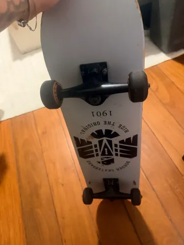 Skate profissional shape border o resto element